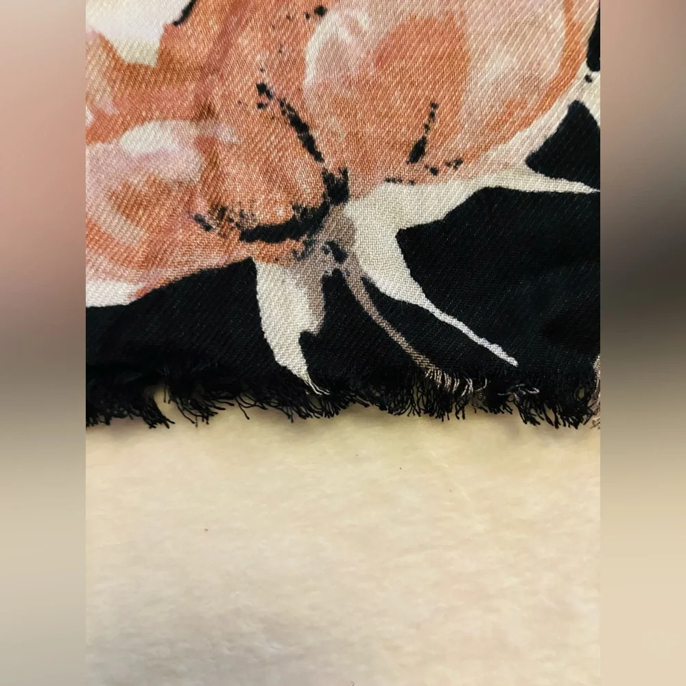 Liz Claiborne Rayon Floral Black and Pink Scarf. 27”x72” NWT - Picture 2 of 6